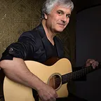 Laurence Juber